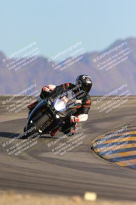 media/Dec-10-2023-SoCal Trackdays (Sun) [[0ce70f5433]]/Turn 12 (2pm)/